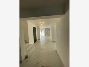 Casa en Venta en Satélite Acueducto Séptimo Sector Monterrey