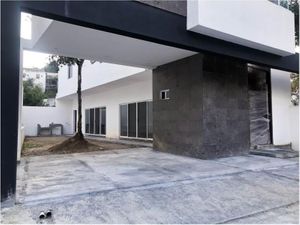 Casa en Venta en CUMBRES DE SANTIAGO  Santiago