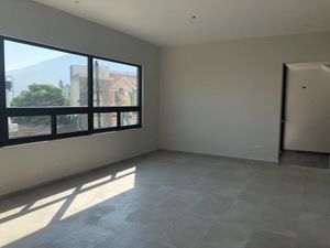 Casa en Venta en LOMAS DEL PASEO 2 SECTOR Monterrey