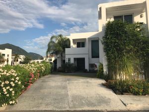 Casa en Venta en CANTERIAS Monterrey