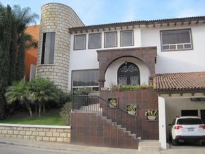 Casa en Venta en RESIDENCIAL BOSQUENCINOS Monterrey