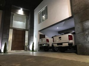 Casa en Venta en CANTERÍAS Monterrey