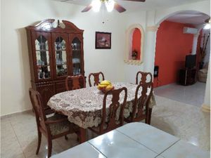 Casa en Venta en España Monterrey