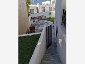 Casa en Venta en Colinas del Huajuco Monterrey