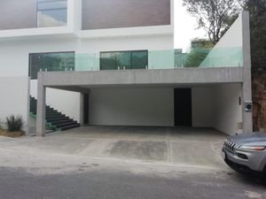 Casa en Venta en SIERRA ALTA NOVENO SECTOR Monterrey