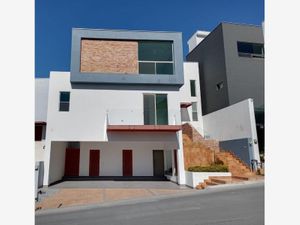 Casa en Venta en Laderas Caranday Monterrey