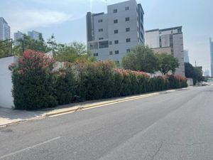 Terreno en Renta en Residencial Santa Bárbara San Pedro Garza García