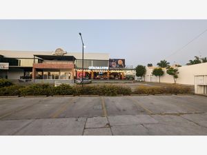 Local en Venta en Residencial Esmeralda Norte Colima