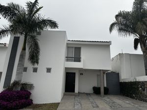 Casa en Venta en Balcones de Vista Real Corregidora