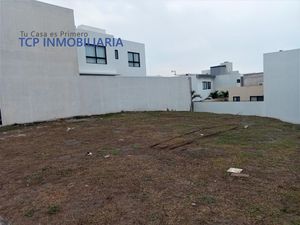 Terreno en Venta en Lomas de la Rioja Alvarado