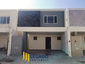 Casa en Venta en Fresnos IV Apodaca