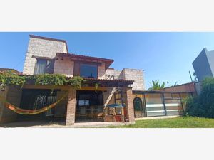 Casa en Venta en Colinas del Bosque 1a Sección Corregidora