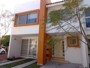 Casa en Renta en Fresnos Querétaro