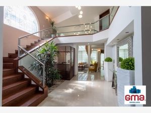 Casa en Venta en Ciudad Bugambilia Zapopan