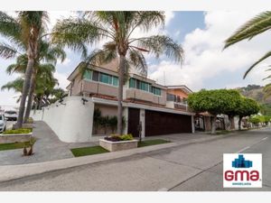 Casa en Venta en Ciudad Bugambilia Zapopan