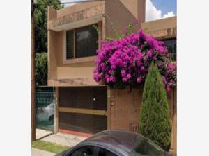 Casa en Venta en Hacienda de Echegaray Naucalpan de Juárez