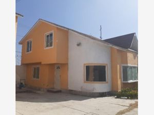 Casa en renta en Girasoles S/n, Jardines de Aragon, Ecatepec de Morelos,  México.