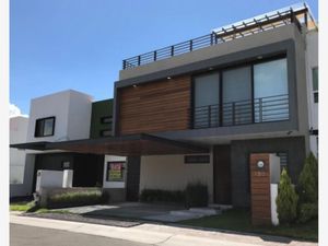 Casa en Venta en Residencial el Refugio Querétaro