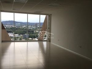 Oficina en Venta en Puerta de Hierro Zapopan