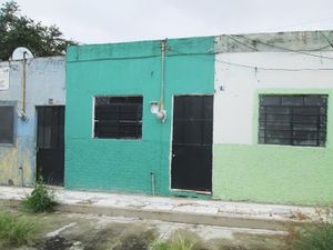 Casa en venta en Hidalgo 358, Tlaquepaque Centro, San Pedro Tlaquepaque,  Jalisco, 45500.