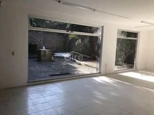 Oficina en Venta en Jardines del Bosque Centro Guadalajara