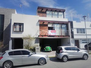 Casa en Venta en La Cima Zapopan