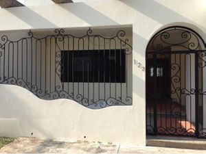 Casa en Venta en Framboyanes Centro