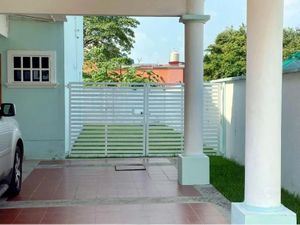 Casa en Venta en Galaxia/tabasco 2000 Centro