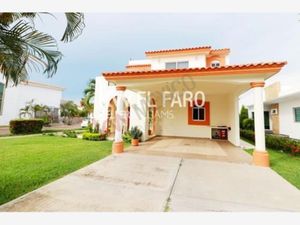 Casa en Venta en Club Real Mazatlán