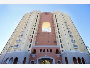 Departamento en Venta en Cerritos Resort Mazatlán