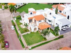 Casa en Venta en Club Real Mazatlán