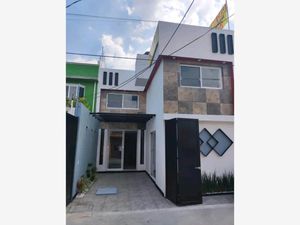 Casa en Venta en CIVAC los Robles Jiutepec