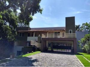 Casa en Venta en Pedregal de las Fuentes Jiutepec