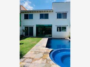 Casa en Renta en San Jerónimo Ahuatepec Cuernavaca