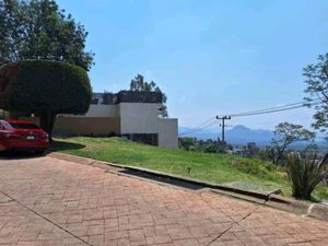 Terreno en Venta en La Herradura Cuernavaca