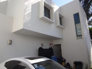 Casa en Venta en El Mascareño Cuernavaca