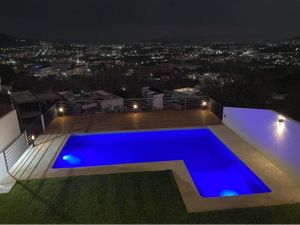 Casa en Venta en Burgos Bugambilias Temixco