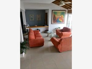 Casa en Venta en Lomas de Tzompantle Cuernavaca