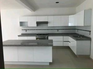 Casa en Venta en Burgos Bugambilias Temixco