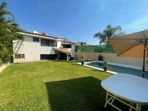 Casa en Venta en Burgos Temixco