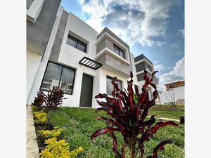 Casa en Venta en Tzompantle Norte Cuernavaca