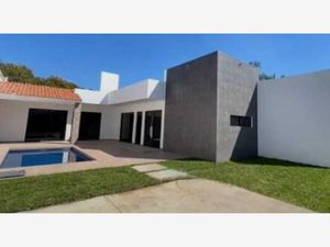 Casa en Venta en Lomas de Tetela Cuernavaca