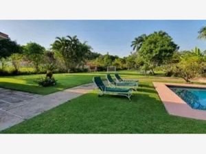 Casa en Venta en Huertas del Llano Jiutepec