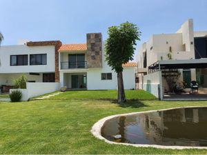 Casa en Venta en Jose G Parres Jiutepec