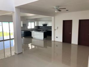 Casa en Venta en Burgos Bugambilias Temixco