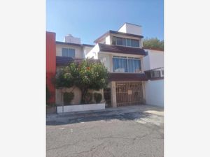 Casa en Venta en Lomas Verdes 3a Sección Naucalpan de Juárez