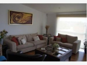 Casa en Venta en Lomas de San Mateo Naucalpan de Juárez