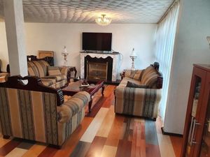 Casa en Venta en Jardines de San Mateo Naucalpan de Juárez