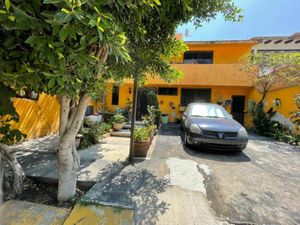 Casa en Venta en Paseo de las Palmas Huixquilucan