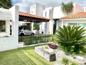 Casa en Venta en Villas del Mesón Querétaro